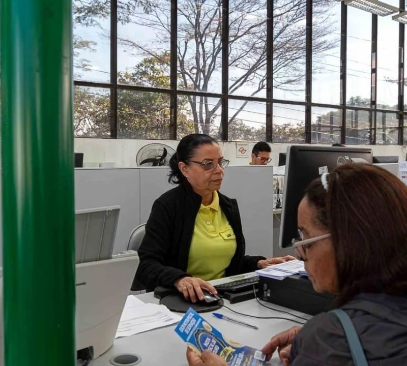 Diadema centraliza atendimento em novo número de telefone e WhatsApp