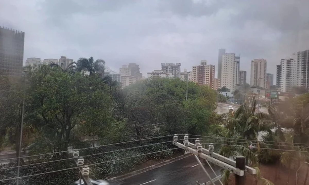 Grande ABC terá segunda-feira (26) chuvosa, com mínima de 13°C