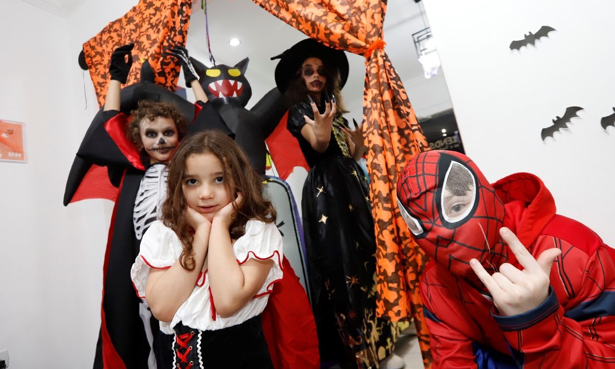 Halloween transforma sustos em alegria e conquista os pequenos do Grande ABC