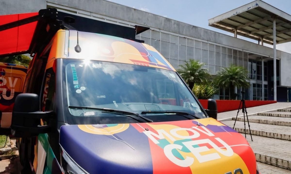 Mauá recebe MovCEU com realidade virtual para circular nos bairros