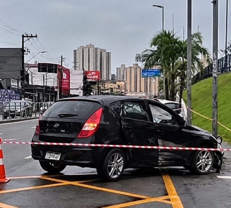 Motorista se envolve em acidente e admite consumo de álcool