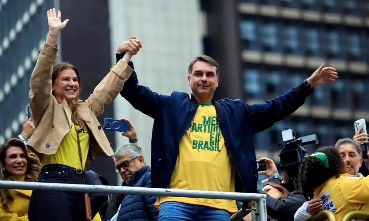 Maior carreata do Grande ABC é planejada para apoiar Flávio Bolsonaro